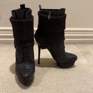 Chic Black Lace-Up Leather Boots